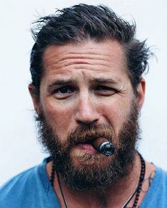 Tom Hardy The Bikeriders, Tom Hardy Beard, Edward Thomas Hardy, Tom Hardy Actor, Tom Hardy Photos, Bad Boy Style, Beard Tattoo, Celebrity Portraits