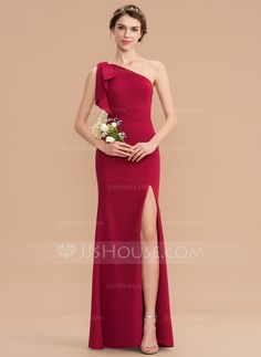 Dress Nikahan, Crepe Bridesmaid Dress, Pattern Clothes, Chic Prom Dresses, Summer Bridesmaid Dresses, One Shoulder Bridesmaid Dresses, One Shoulder Bridesmaid, Dress With Split, Frock Patterns