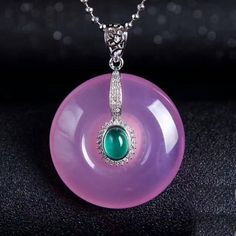 Jadeite Jewelry, Jade Charm, Yellow Gold Engagement Rings, Jade Jewelry, Jade Pendant, Gems Jewelry, Gems And Minerals