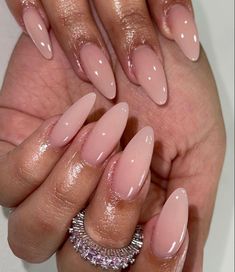 Nude Press On Nails, Nails Medium Almond, Kutek Disney, Unghie Sfumate, Press On Nails Medium, Medium Almond, Nude Nail Designs