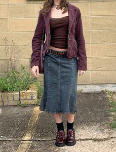 Corduroy And Denim, Aesthetic Dressy Outfits, Denim Autumn Outfit, Fall Autumn Outfit, Frazzled English Women Style, Whimsigoth School Outfits, Fall Outfits Whimsigoth, 90s Denim Skirt Outfit, Corduroy Midi Skirt Outfit