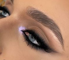 Easy Glam Eye Makeup, Dark Shimmery Eye Makeup, Siren Eyes Smokey, Smokey Black Cat Eye Makeup, Dark Smokey Cat Eye Makeup, Brown Shimmer Smokey Eye, Makeup Ojos, Joker Makeup, Eye Makeup Images