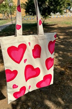 Totebag Painting, Beautiful Art Paintings, Painted Tote, Diy Tote Bag, Paint And Sip