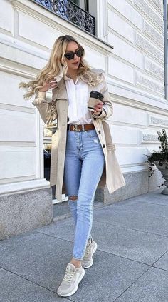 Outfits Con Jeans, Winter Fashion Outfits Casual, Outfit Mujer, Casual Day Outfits, Elegante Casual, Casual Chic Outfit, Casual Work Outfits, Looks Chic, Work Outfits Women