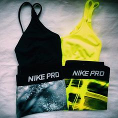 Affordable Workout Clothes, Colored Sneakers, Cute Athletic Outfits, Nike Factory, Yoga Workout Clothes, Workout Clothes Cheap, Yeezy Boots, Body Glow, Working Out Outfits