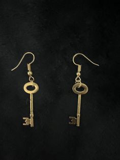 Key earrings unlock your favorite pair of key earrings from my Etsy selection!! Key Earrings Aesthetic, New Paltz Ny, Key Earrings, New Paltz, Desired Reality, Earrings Aesthetic, Ever After High, Arm Band, Body Jewelry