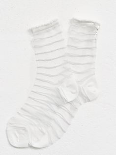 Composition : POLYESTER 55% SPAN 10% MONO 25% LUREX 10%Color : whiteCountry of Origin : Republic of Korea White Socks For Spring, White Stretch Socks For Spring, Striped Socks, Composition, Socks, Women Accessories, The Originals, Color