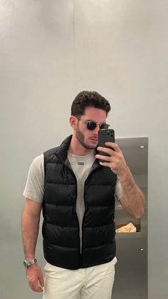 Gilet Men Outfits, Gillet Outfits Men, Men Vest Outfits Casual, Men Vest Outfits Casual Street Styles, Black Vest Outfit Men, Gillet Outfits, Vest Outfits Men Streetwear, Mens Puffer Vest Outfit, Puffer Jacket Outfit Men