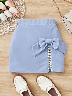 Free Returns ✓ Free Shipping✓. SHEIN Toddler Girls Pearls Beaded Bow Front Skirt- Toddler Girl Skirts at SHEIN. Beaded Bow, Kids Dress Collection, Girls Skirts, Kids Dress Wear, Kids Dress Patterns, Baby Dress Design, Kids Fashion Dress, Kids Designer Dresses