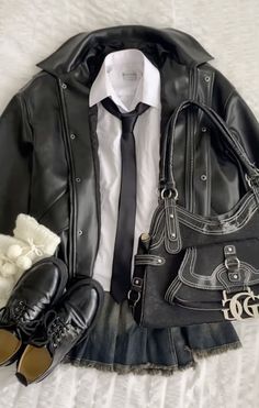 #school Downtown Outfits, Concert Fits, Cooler Look, Swaggy Outfits, Really Cute Outfits, Mode Inspiration, Lookbook Outfits, Dream Clothes