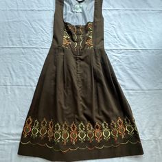 Dirndl Trachten Traditional German Dress
Size M Traditional German Dress, German Dress, Women's Dress, Women Accessories, Womens Dresses, Outfit Accessories, Dresses, Clothes, Dirndl