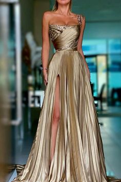 Gold Gown, Golden Dress, فستان سهرة, Gala Dresses, Evening Dresses Elegant, Glam Dresses, Gold Dress, Event Dresses, Fancy Dresses