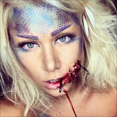 Mermaid Halloween Makeup, Scary Mermaid, Ariel Halloween, Mermaid Makeup Halloween, Makeup Zombie, Meme Costume, Mermaid Halloween, Special Fx Makeup, Halloween Makeup Tutorial