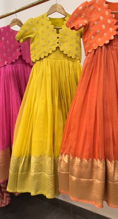 Outfit Ideas For Wedding, Long Frocks For Kids, Indian Dresses For Kids, Frocks For Kids, Kids Party Wear Dresses, Long Frock Designs, Kids Dress Collection, Long Gown Design, Kids Blouse Designs