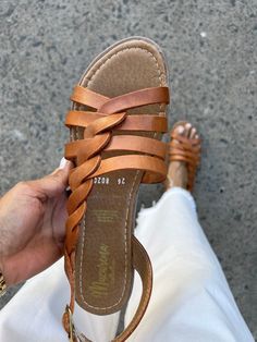 Sandalia Huarache Todas Las Tallas Boho Hippie Vintage - Etsy Coolest Shoes, Cute Casual Outfits, Boho Hippie, Etsy Vintage, Beauty Health, Hippie Boho, Shoes Boots, Dream Closet, Shoe Boots