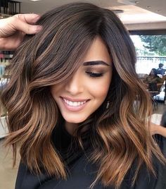 Thick Lob Haircut, Brown Hair Color Shades, Natural Brown Hair, Warm Brown Hair, Medium Haircut, Rambut Brunette, Thick Hair Styles Medium, Honey Brown Hair, Short Brown Hair