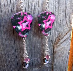 Pink Stars on Black Background Guitar Pick Earrings with Swarovski Crystals #Handmade #Chandelier Background Guitar, Stars On Black Background, Scene Earrings, Guitar Aesthetic, Guitar Pick Earrings, Black Guitar, Handmade Chandelier, Scene Goth, Punk Emo