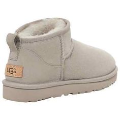 AUTHENTIC UGG WOMEN'S CLASSIC ULTRA MINI ~GOAT GREY~Size 6~7~8~9~10~NIB  | eBay Ultra Mini Uggs, Grey Uggs, Mini Goats, Cute Uggs, Short Ugg, Grey Ugg Boots, Ugg Classic Mini Ii, Ugg Boots Outfit, Ugg Ultra Mini