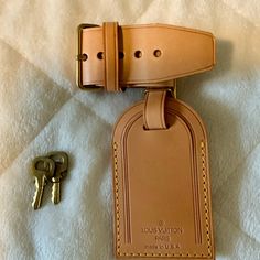 Brand New Vachetta Louis Vuitton Luggage Travel Tag And Keys. Stored In Jewelry Box And It’s The First Time It Has Been Opened. (Lock Not Included). There Are You-Tube Videos On How To Remove The Oxidation From Brass. Happy To Share Additional Pictures. Louis Vuitton Luggage, Travel Tags, Louis Vuitton Bags, Authentic Louis Vuitton, Travel Luggage, Travel Bags, Louis Vuitton Bag, First Time, Jewelry Box