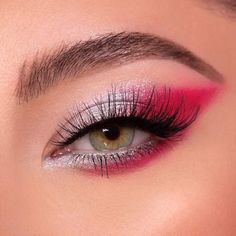 Cute Cheer Makeup Ideas, Pink White Eyeshadow, Red And White Makeup, Vibrant Eyeshadow Looks, Brown And Pink Eyeshadow Looks, Hot Pink Eyeshadow Looks, Christmas Makeup Looks Simple, Xmas Makeup, Cheer Makeup