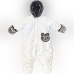 First Impressions. Nwt - New From Macys.Com - Adorable Baby’s Snowsuit - 6 To 9 Months; 17 To 22 Pounds - Closure Has White Zipper And Velcro Tabs - Brown Faux Fur Hood, Hand Covers, And Little Bear Face Pocket! - Snap On & Off Booties - Small Mark On Bottom Of Zipper And Another On Left Front Leg (*See Photos) May Easily Wash Away After Detaching The Tag - See Photos For Additional Measurements - Reasonable Offers Are Invited Thank You! Inventory # 1144 Baby Snowsuit, Bear Face, Month Colors, 9th Month, Fur Hood, Snow Suit, Adorable Baby, Kids Jacket, Fur Trim