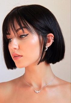 Short Straight Hairstyles With Bangs, Straight Hairstyles With Bangs, Short Straight Hairstyles, Short Black Hair, Black Bob, Straight Wigs, Bangs Short, Brown Fall, Nails 2021