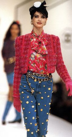 Chanel Cruise, Chanel Chanel, Contemporary Clothing, Claudia Schiffer, Couture Details