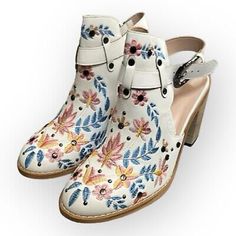 New With Box White Floral Boots, White Floral Print Round Toe Boots, Spring Floral Embroidered Multicolor Boots, Sandal Boots, Chunky Heeled Boots, Boots Women, Shoes White, Sandal Fashion, Boot Sandals