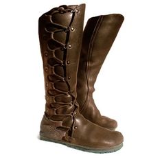 Flat Heel Boots, Winter Leather Boots, Green Boots, Boots Women Fashion, Vintage Boots, Motorcycle Boots, Boots Fall, Brown Leather Boots, Flat Boots