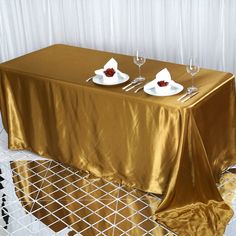 90x132 inches Gold Satin Rectangular Tablecloth Gold Tablecloth Wedding, Satin Tablecloth, Gold Tablecloth, Burlap Tablecloth, Fitted Tablecloths, Tablecloth Sizes, Rectangle Tablecloth, Wedding Linens, Beautiful Centerpieces