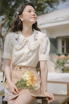 Wildflower Embroidered Blouse (Cream) Floral Button Up Shirt Outfit, Floral Blouse Outfit, Peter Pan Collar Top, Scalloped Collar, Embroidered Kurti, Cottagecore Outfits, Flower Blouse, Retro Fits