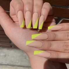 Bright Summer Acrylic Nails, Long Gel Nails, Long Coffin Nails, Fake Nails Designs, Gel Nails At Home, Nail Goals, Nagel Tips, Long Nail Designs, Almond Acrylic Nails