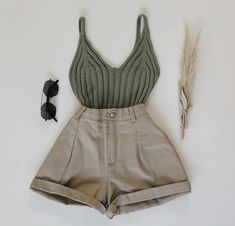 Divine Women, Y2k Casual, Elegante Casual, Aesthetic Women, Causual Outfits, Lifestyle Clothing, Summer Fashion Outfits, Classy Women, Teen Fashion Outfits