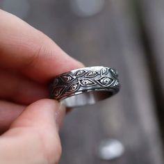 Nickel-free Gothic Metal Rings, Gothic Style Nickel-free Metal Rings, Nickel Free Gothic Metal Rings, Gothic Style Nickel Free Metal Rings, Handmade Adjustable Punk Rings, Adjustable Vintage Metal Skull Ring, Gothic Rings With Oxidized Metal Finish, Gothic Metal Rings With Oxidized Finish, Handmade Punk Metal Rings