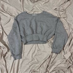 New Without Tag, Never Worn Or Washed Feel Free To Dm Me For More Details Cozy Fit Solid Cotton Tops, Comfortable Gray Stretch Top, Cozy Fit Basic Top For Loungewear, Comfortable Stretch Gray Tops, Comfy Cotton Tops With Cozy Fit, Comfy Solid Color Spring Tops, Comfy Spring Tops, Comfy Stretch Cotton Tops, Comfy Gray Winter Tops