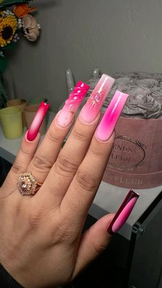 Boujee Pink Nails, Birthday Acrylic Nails Long, Ambre Nails, Acrylic Nail Designs Coffin, Acrylic Nail Shapes, Long Acrylic Nail Designs, Diy Acrylic Nails, Work Nails