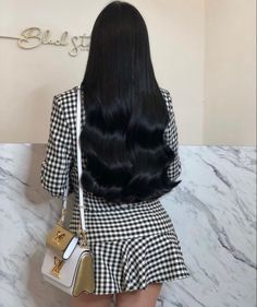 Black Hair Aesthetic, Long Shiny Hair, Long Silky Hair, Long Black Hair, Beautiful Long Hair, Silky Hair, Shiny Hair