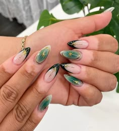 Dark Green Nail Ideas, Dark Green Nail, Green Nail Ideas, Green Acrylic Nails, Dark Green Nails, Green Nail, Nail Swag, Nail Forms