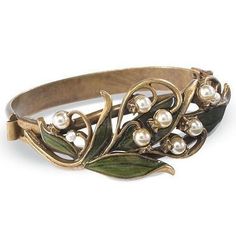 Elegant Flower Jewelry For Marriage, Elegant Flower-shaped Bridal Jewelry, Adjustable Flower-shaped Bangle For Weddings, Adjustable Flower Bangle For Wedding, Adjustable Victorian Bracelet For Anniversary, Victorian Bracelet Jewelry For Wedding, Vintage Green Bangle For Wedding, Victorian Style Bracelet Jewelry For Wedding, Victorian Bangle For Wedding