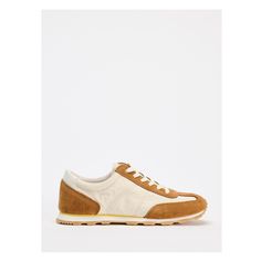 Running shoes in a combination of materials. Contrasting sole. Lace-up closure. Sole height: 1.2 inches (3 cm) Zara Sneakers, Running Trainers, Trainers Women, Womens Running Shoes, Bags Women, Access Denied, Running Shoes, Baskets, Zara