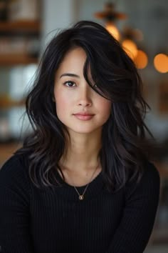 Korean Medium Hair Straight, Medium Short Straight Haircut, Korean Straight Hair, Asian Hair Medium Length, Medium Black Hairstyles, Hair Muse, Hair Sleek, Stylish Hairstyles, Goddess Hairstyles