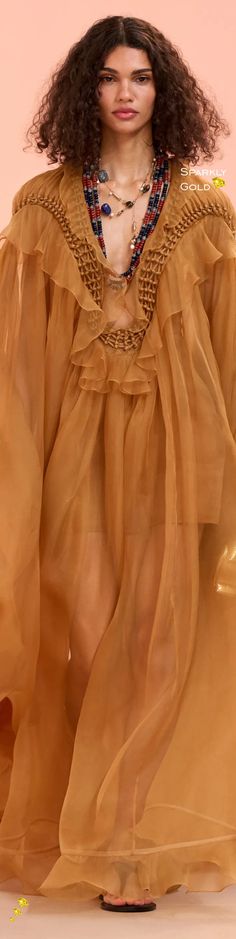 #Zimmermann #Spring2025 #Collection2025 #Runway #SparklyGold #HauteCouture #Fashion Brown Fashion, Brown Gold, Fashion Ideas, Apricot, Mustard, Amber