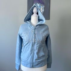 Brand New With Tag Soft Cotton-Blend, Cozy-Lined Full-Zip Hoodie. Hooded Neckline. Long Sleeves With Banded Cuffs. Zipper Front. Kanga Pocket. Sherpa Gap Arch Logo At Front. Sherpa Lining. Arch Logo, Sherpa Hoodie, Gap Jacket, Gap Jackets, Gap Kids, Colorful Hoodies, Full Zip Hoodie, Kids Jacket, Zip Hoodie