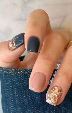 Stephs Nails, Fall Nail Designs With Pumpkins, Copper Foil Nails, Emo Fall Nails, Short Fall Gel Nail Designs, October Nails Fall Colors 2023, Blue And Orange Fall Nails, Fall Cruise Nails, Fall Nails For Short Nails