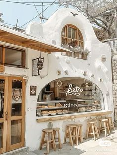 Bakery And Coffee Shop Design, Bakery Cafe Interior Design, Bakery Outside, Modern Cafe Design, Coffee Shop Beach, Bakery Interior Design, Cafe Layout, Mediterranean Cafe, Cute Restaurant