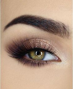 makeup looks #GeneralMakeupTips Too Faced Natural Eyes, Neutral Eyes, Neutral Eyeshadow Palette, Beauty Make-up, Neutral Eyeshadow, Braid Out, Brown Eyeshadow, Natural Eyes