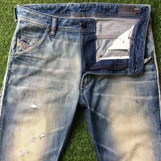 Size 30 Distressed Diesel Dirty Jeans W31 L30 Italian Denim Mid Waist Straight Leg Jeans Boyfriend Jeans Made In Italy, Waist 31" Brand: Diesel 100% Cotton,  Made In Italy Size On Tag: 30 waist measurement: 15.5 in, multiply it by 2. (Waist 31" inches) Follow our guide, Please compare the measurement with your garment. Waist 31" Rise 11.75" Thighs 23.5" Hips 41.5" Inseam 30" Length 41.5" Leg opening 14.5" All measurements are taken with the garment laying flat & doubled. Measurement in inches. F Dirty Jeans, Jean Boyfriend, Jeans Boyfriend, Boyfriend Jeans, Straight Leg Jeans, Leg Jeans, Gender Neutral, Straight Leg, In Italy