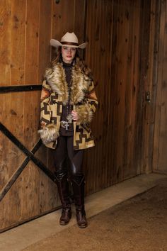 Blanket pattern coat with faux fur collar and cuffs. Toggle closure with belt. Pockets. Polyester/Acrylic. Imported. Yellowstone Winter, Pattern Coat, Plain Jacket, Tasha Polizzi, Blanket Jacket, Pendleton Jacket, Western Style Outfits, Resort Outfit, Coat Patterns