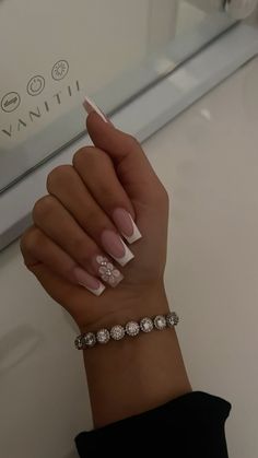 Winter Bday Nails, Nails Acrylic Ideas Simple, 18th Birthday Nails Ideas, Acrylic Birthday Nails, Acyrilics Nails, Christmas Nail Ideas Simple, Baddy Nails, French Tip Nails With Flowers, Rich Girl Nails