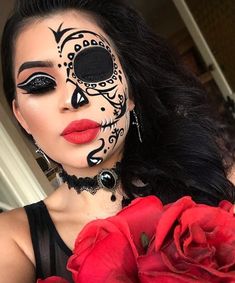 Skeleton Makeup Looks, Candy Skull Makeup, Maquillage Halloween Simple, Sugar Skull Halloween